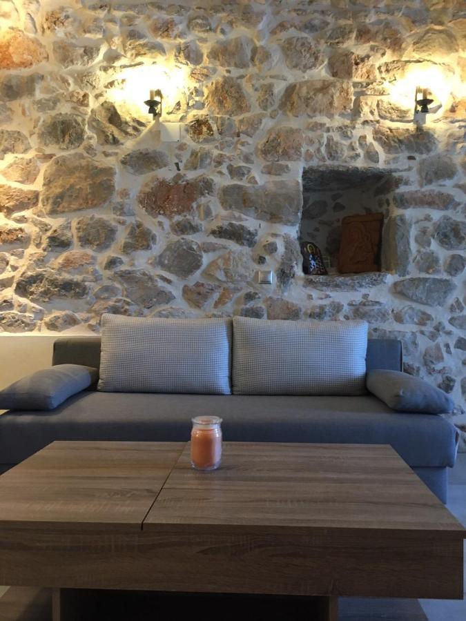 Elata Stone House Villa Exterior foto
